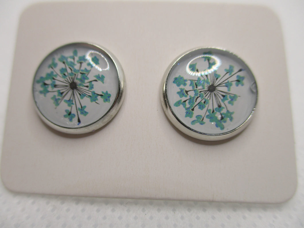 12MM Hypoallergenic Stainless-Steel Small Green Flower Stud Earrings (Not a real dried flower)